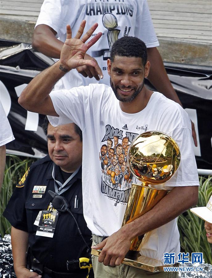 但他扎实的 但他扎实的