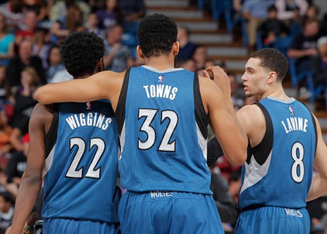 育监督员 育监督员