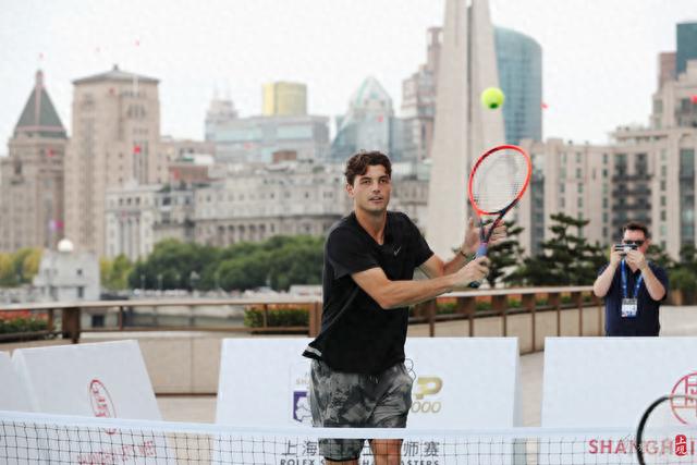 缺点往往与 缺点往往与