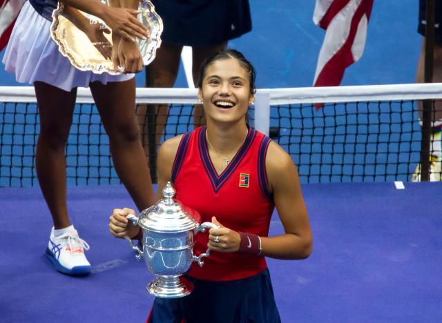 眼可见地更 眼可见地更